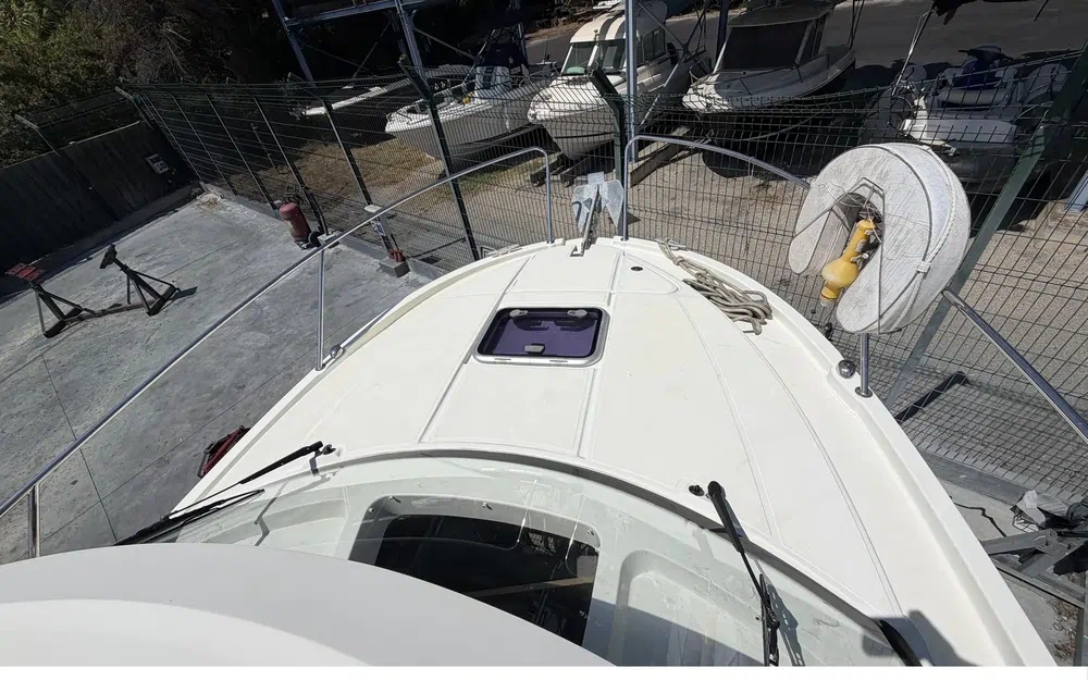 slider 6 Beneteau Antares 8 OB