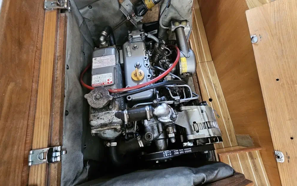 slider 18 JFA Petrel 42