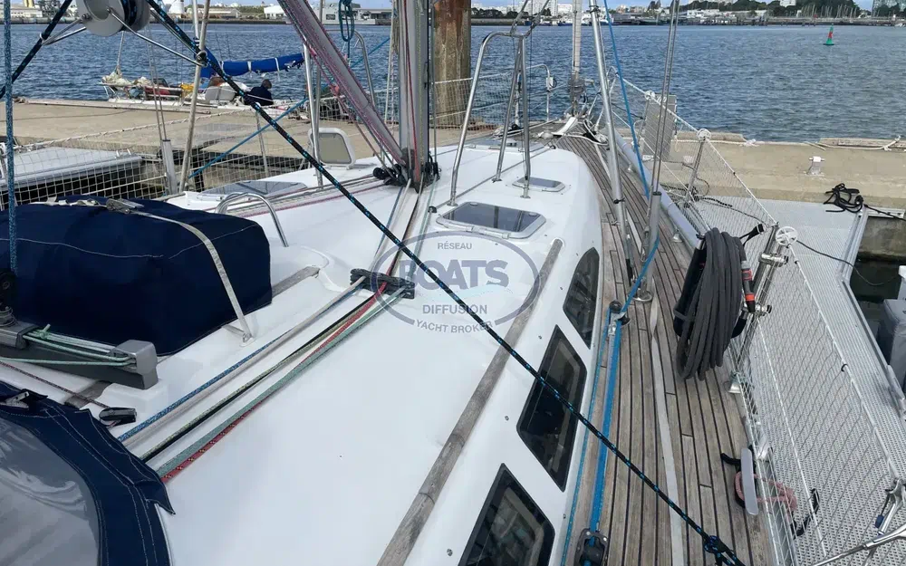 slider 8 Jeanneau Sun Odyssey 43