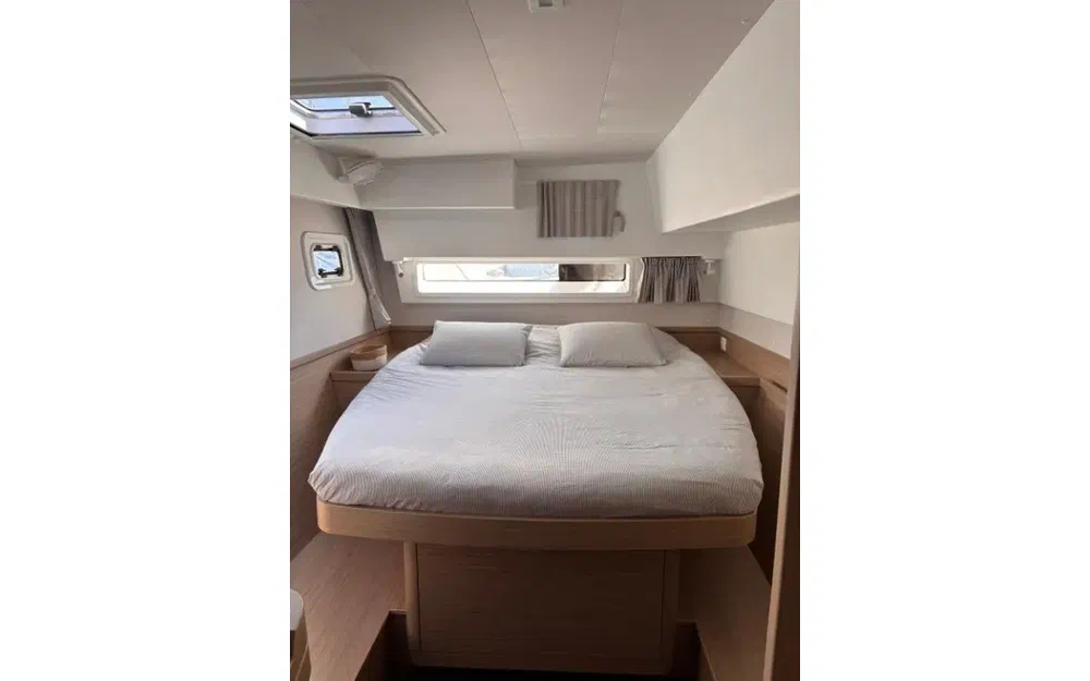 slider 21 Lagoon 42