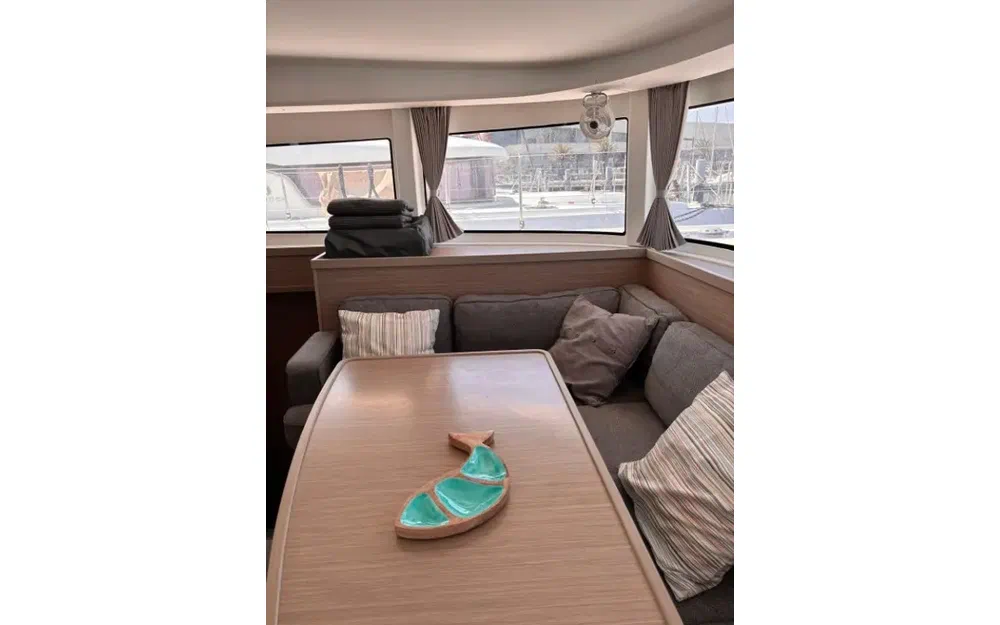 slider 26 Lagoon 42