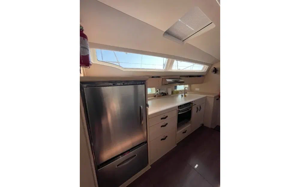 slider 7 Jeanneau 54
