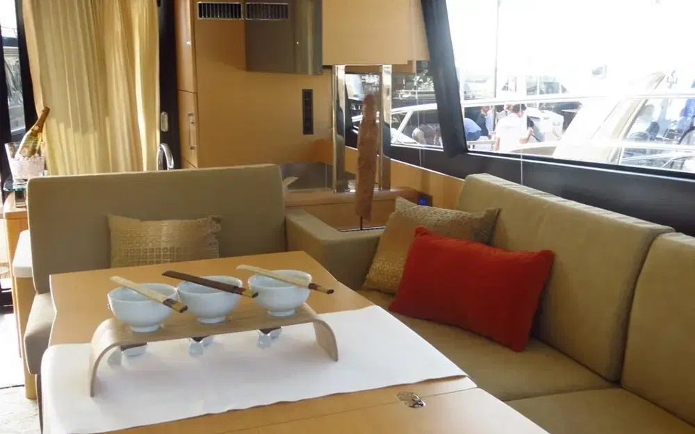 slider 12 Prestige Yachts 500 S