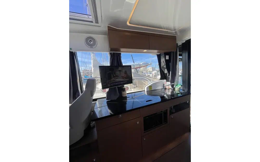 slider 3 Jeanneau Merry Fisher 1095