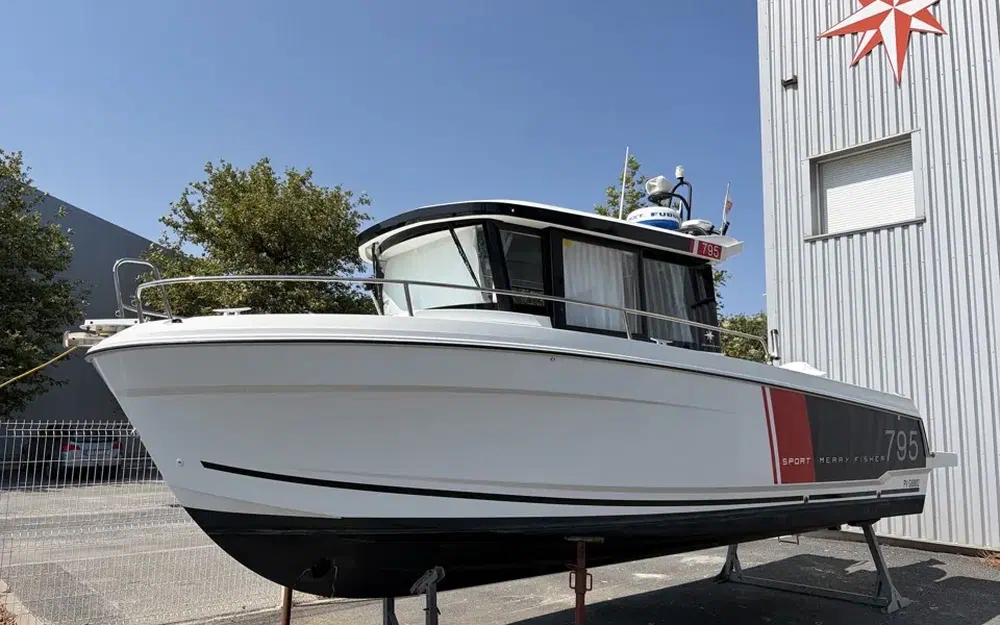 slider 0 Jeanneau Merry Fisher 795 Sport Serie 2