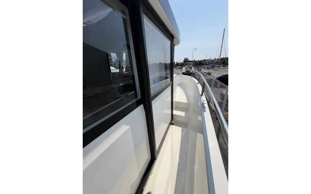 slider 9 Jeanneau Merry Fisher 795 Sport Serie 2