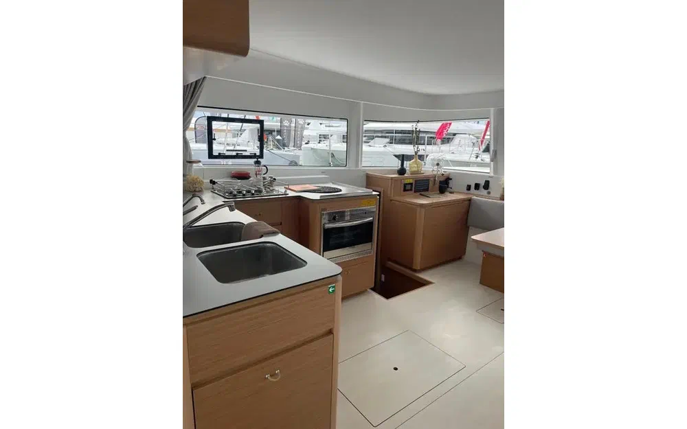 slider 16 Excess Catamarans Excess 14