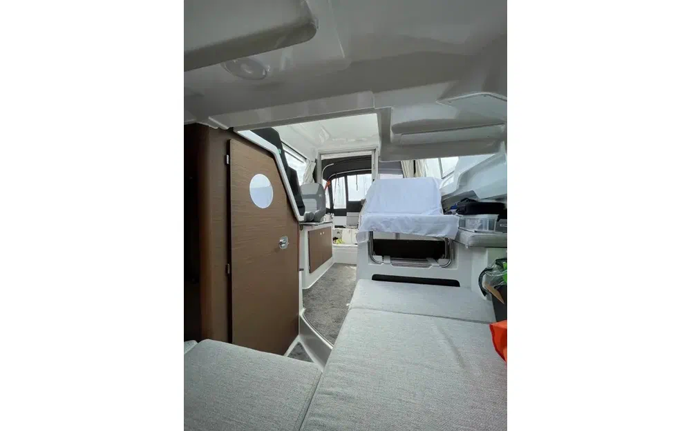 slider 8 Jeanneau Merry Fisher 695 Serie 2