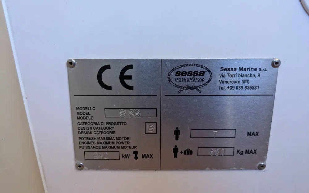 slider 20 Sessa Marine S26