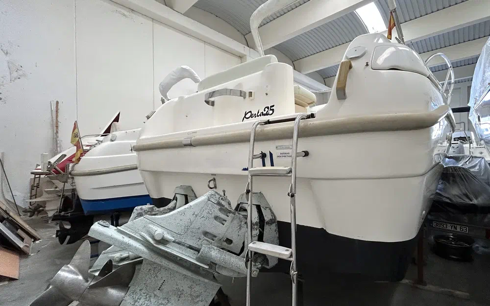 slider 18 Cranchi Perla 25