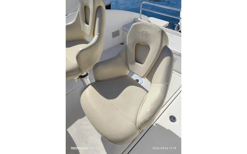 slider 11 Sessa Marine Key Largo 24