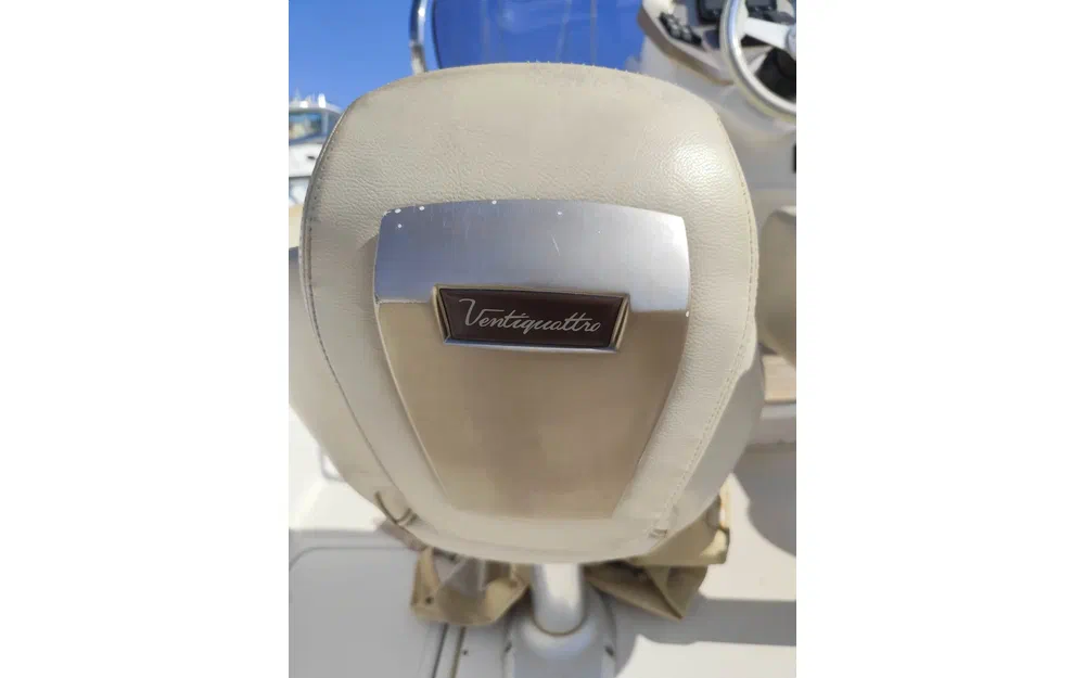 slider 44 Sessa Marine Key Largo 24
