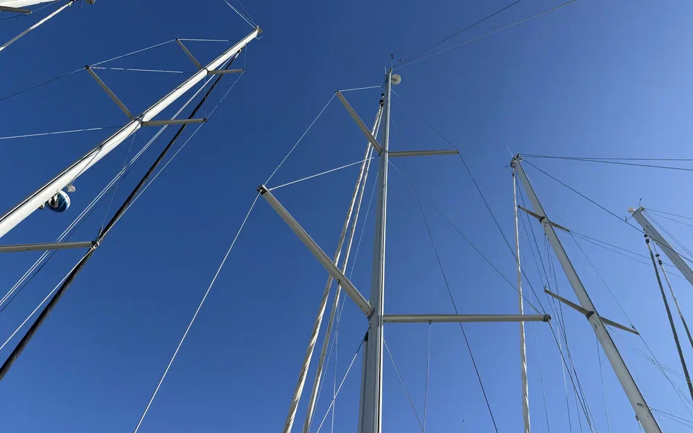 slider 11 Beneteau Oceanis 48