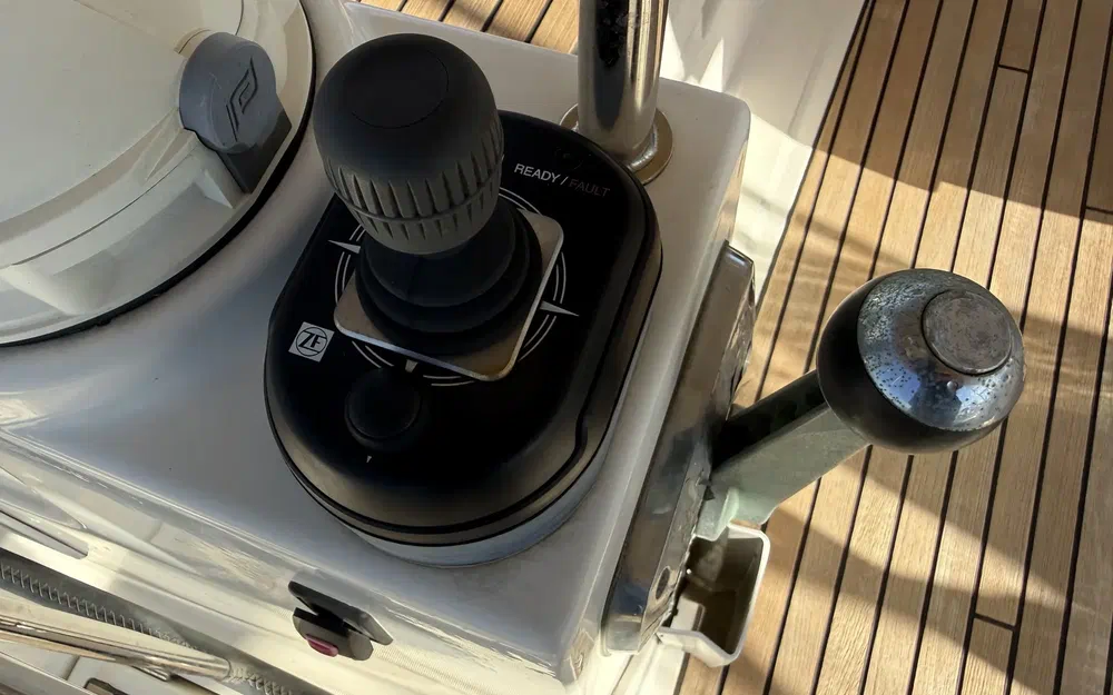 slider 20 Beneteau Oceanis 48