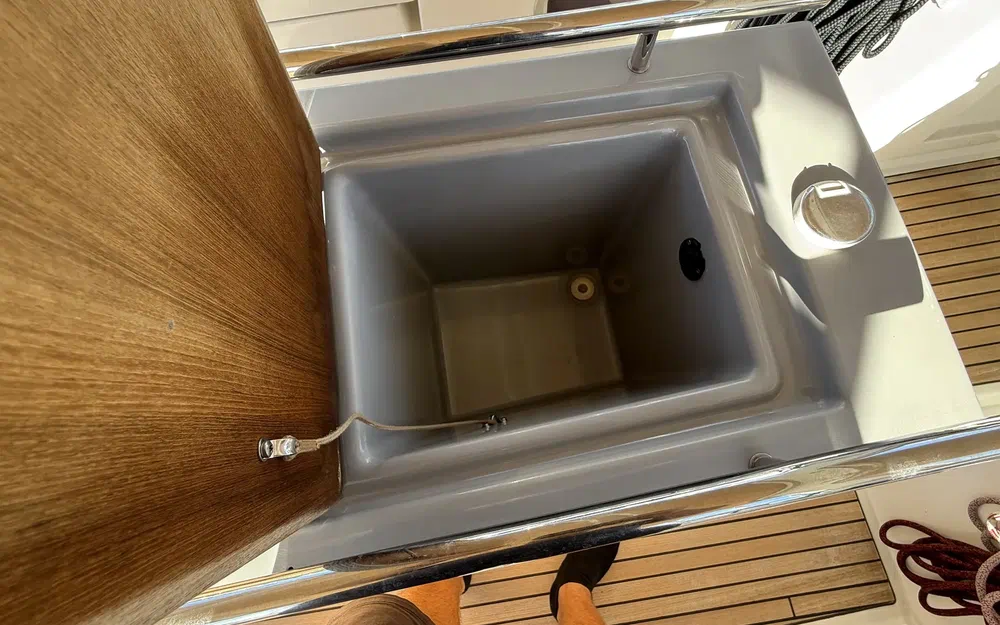 slider 26 Beneteau Oceanis 48