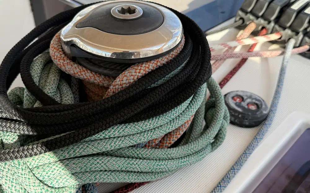 slider 28 Beneteau Oceanis 48