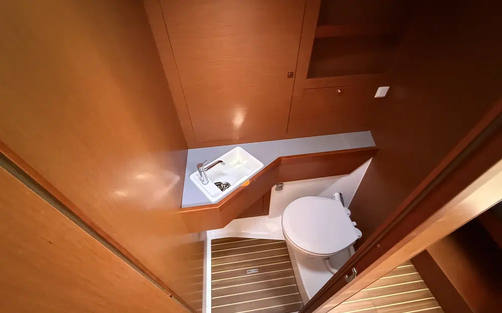 slider 42 Beneteau Oceanis 48