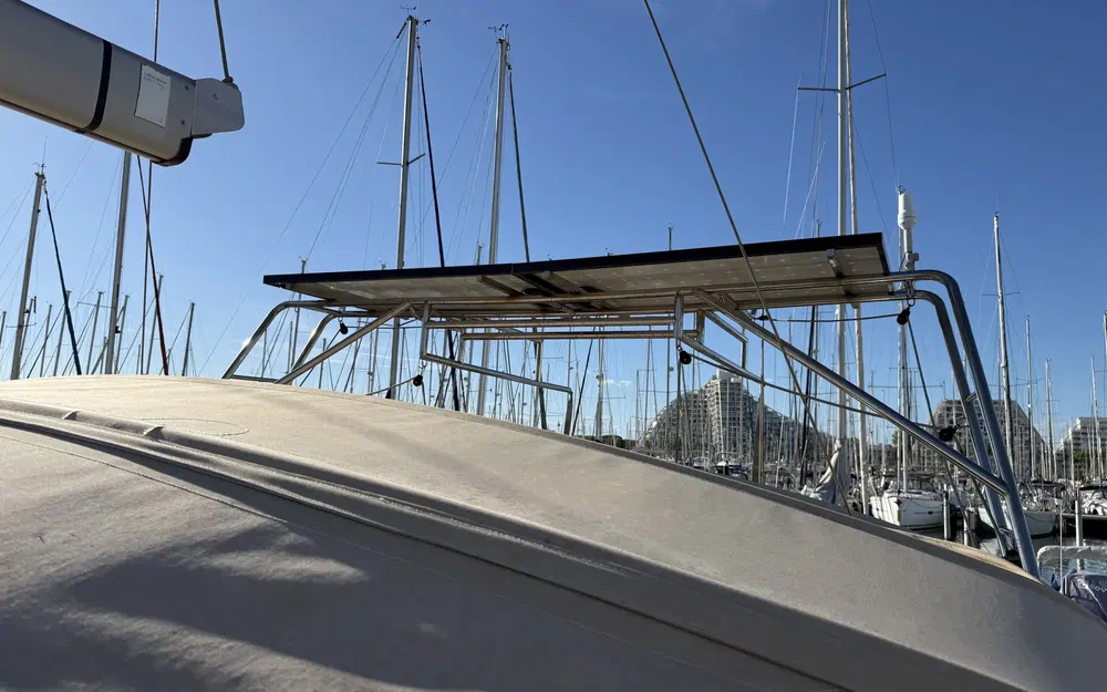 slider 8 Beneteau Oceanis 48