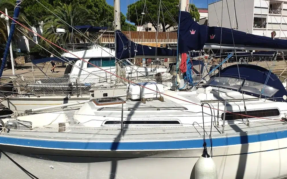 slider 11 Marine Project Moody 36 CC