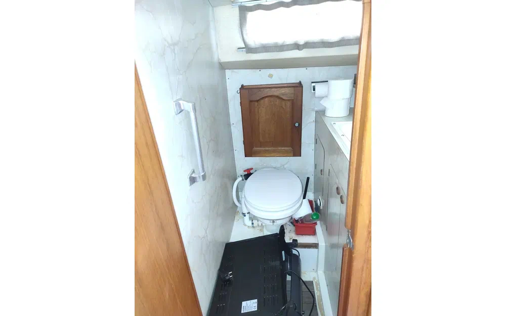 slider 46 Marine Project Moody 36 CC
