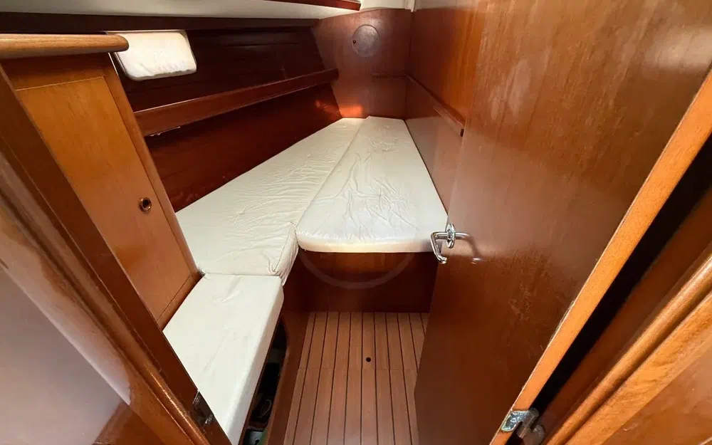 slider 32 Beneteau Oceanis 461