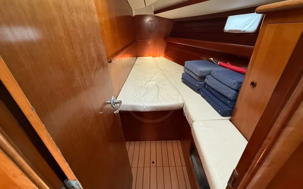 slider 34 Beneteau Oceanis 461