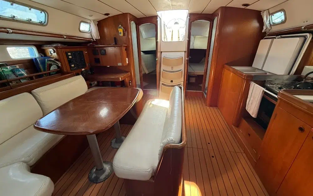 slider 36 Beneteau Oceanis 461