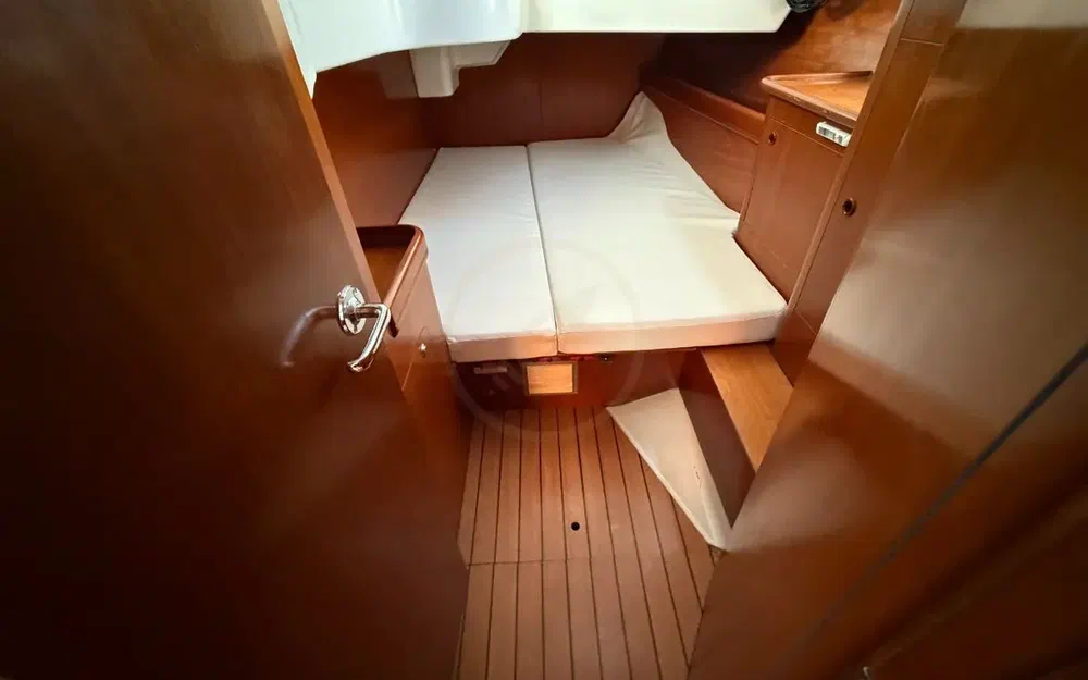slider 37 Beneteau Oceanis 461