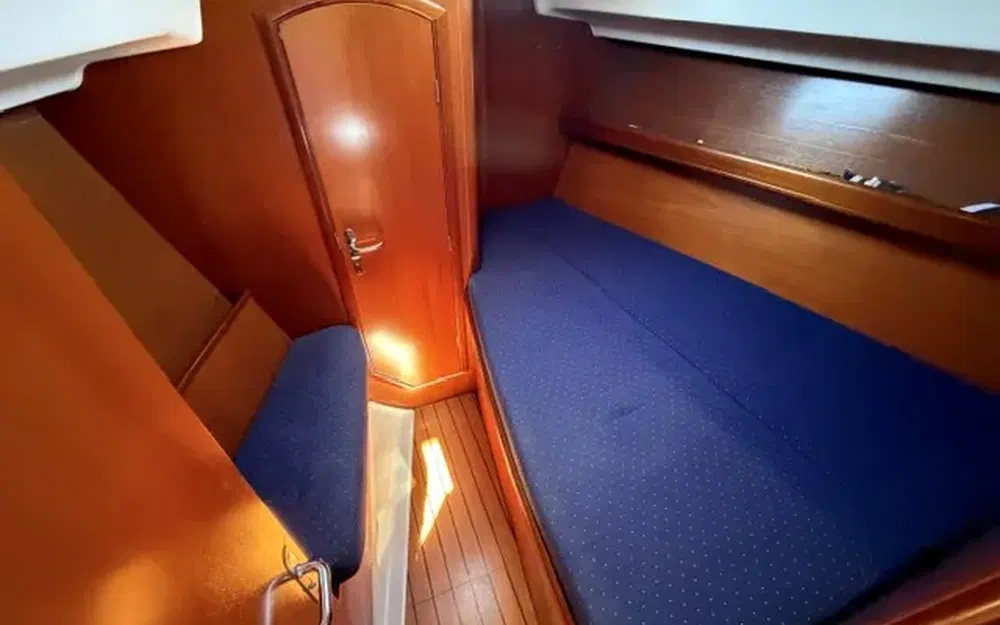 slider 13 Beneteau Oceanis 42 CC