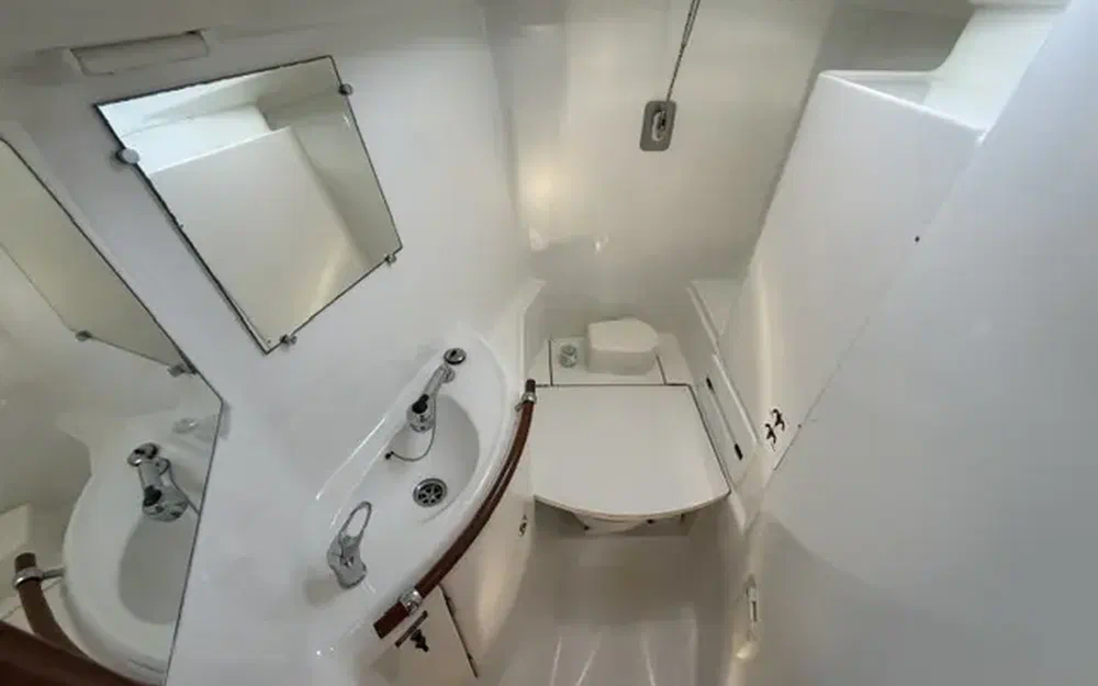 slider 14 Beneteau Oceanis 42 CC
