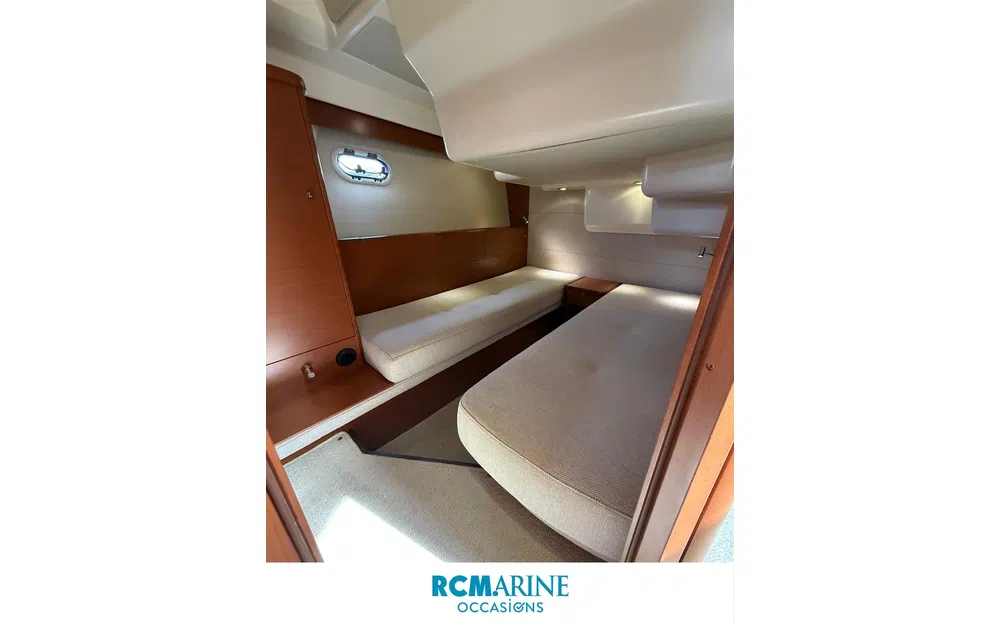 slider 13 Jeanneau Prestige 400