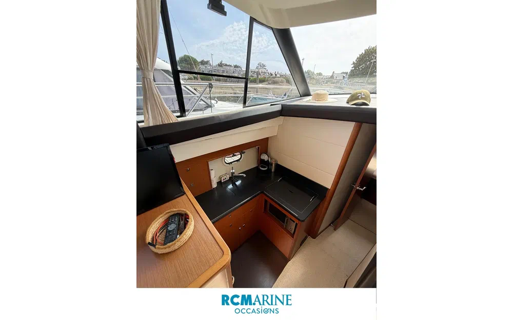 slider 7 Jeanneau Prestige 400