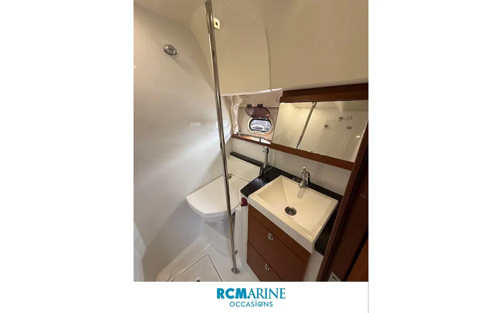 slider 9 Jeanneau Prestige 400