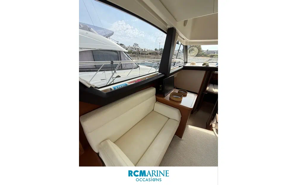 slider 4 Jeanneau Prestige 400