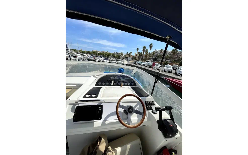 slider 4 Beneteau Flyer Viva 9.20