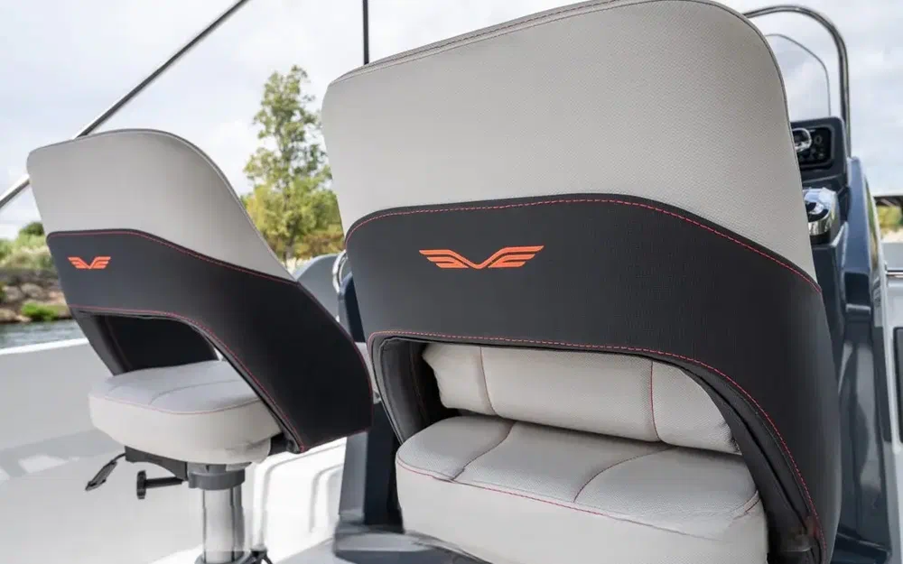 slider 10 Beneteau Flyer 6.6 SUNdeck
