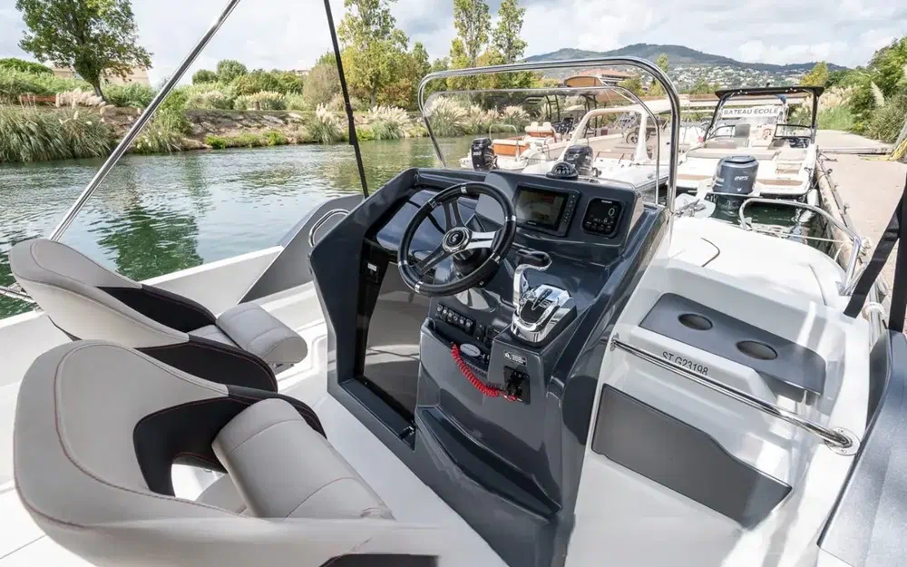 slider 12 Beneteau Flyer 6.6 SUNdeck