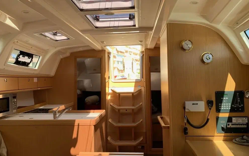 slider 13 Bavaria Cruiser 37