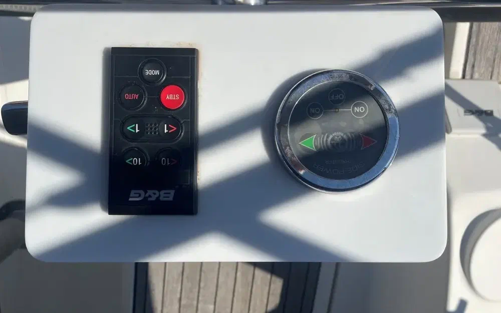 slider 3 Bavaria Cruiser 37
