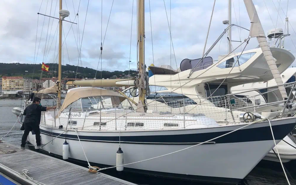 slider 12 Anne Wever KETCH TRINTELLA IV