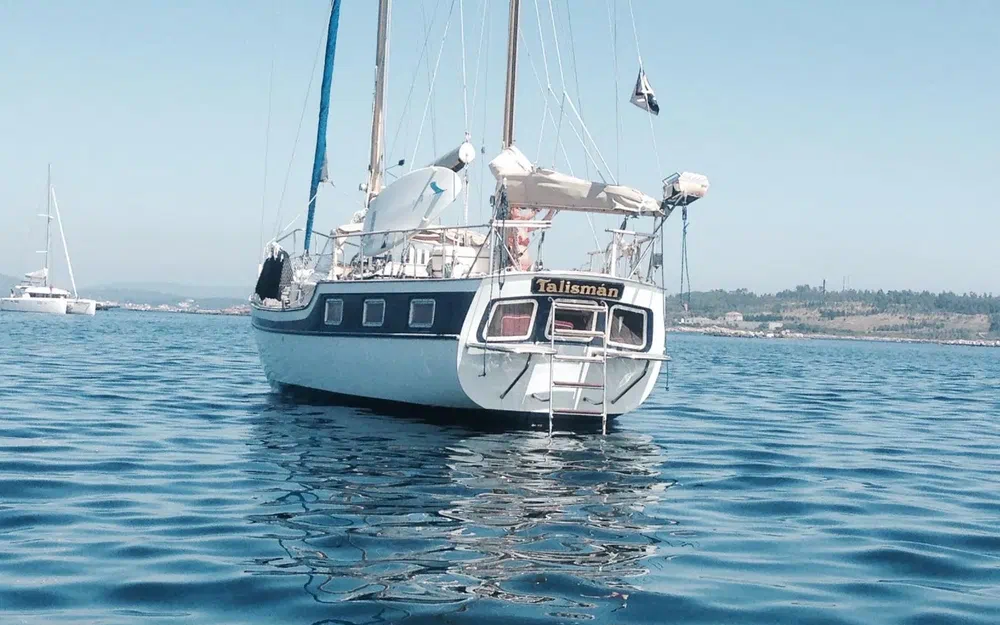 slider 2 Anne Wever KETCH TRINTELLA IV