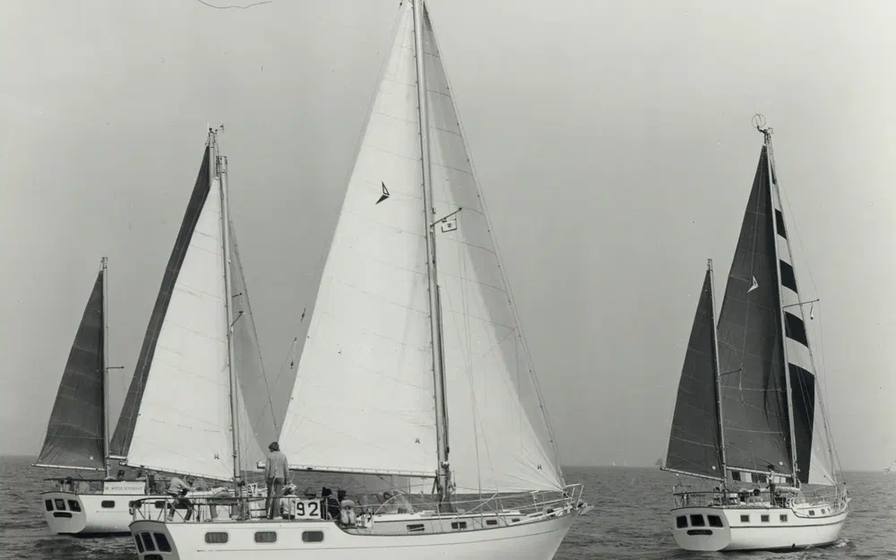 slider 6 Anne Wever KETCH TRINTELLA IV