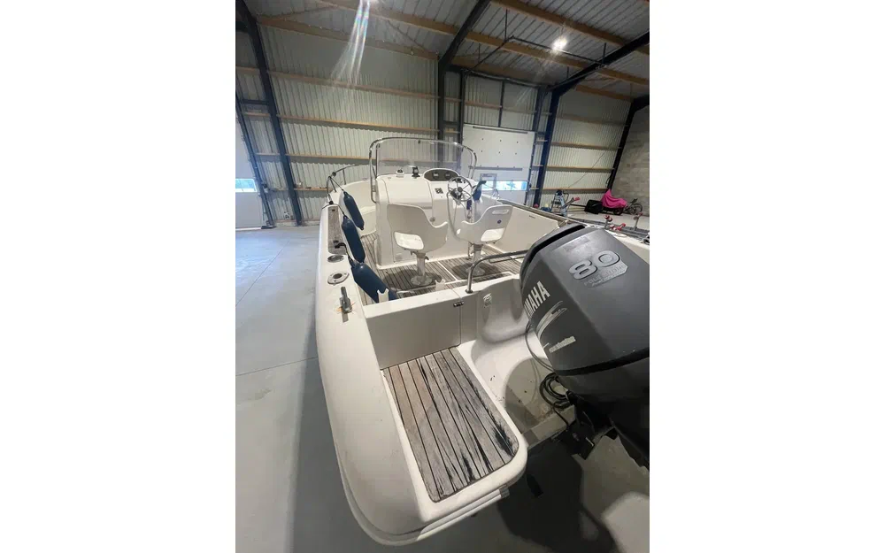 slider 3 Pacific Craft 545 Open