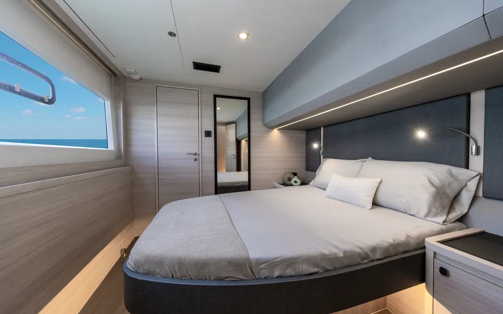 slider 33 Aquila 46 YACHT