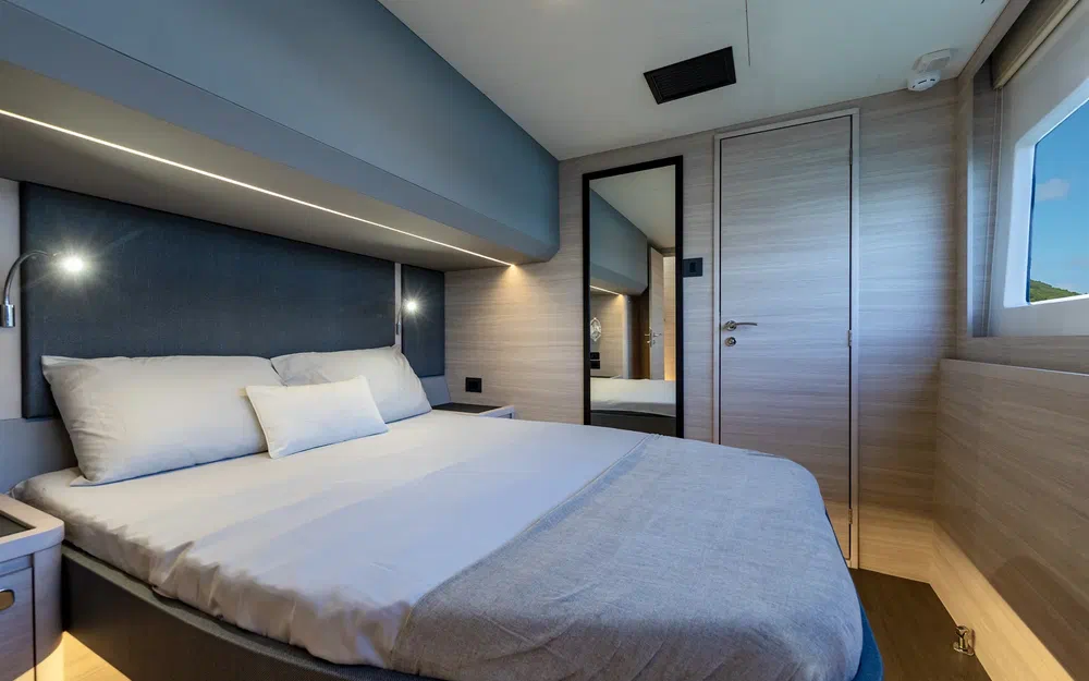slider 34 Aquila 46 YACHT