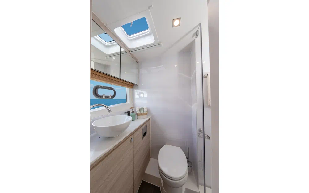 slider 36 Aquila 46 YACHT