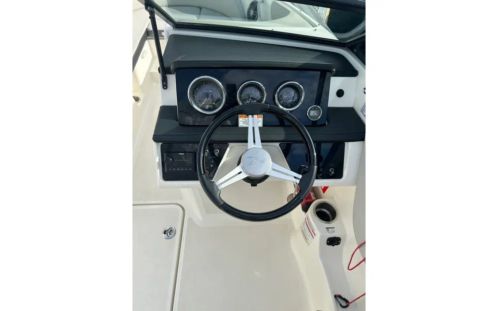 slider 6 Sea Ray 190 SPX