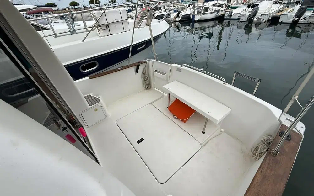 slider 4 Beneteau Antares 760