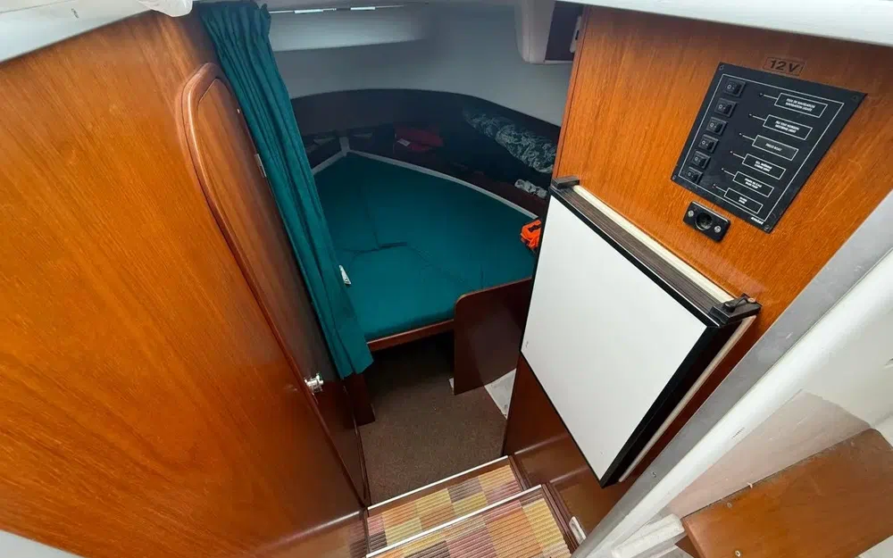 slider 13 Beneteau Antares 760