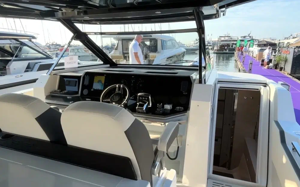 slider 9 Aquila 35 SPORT